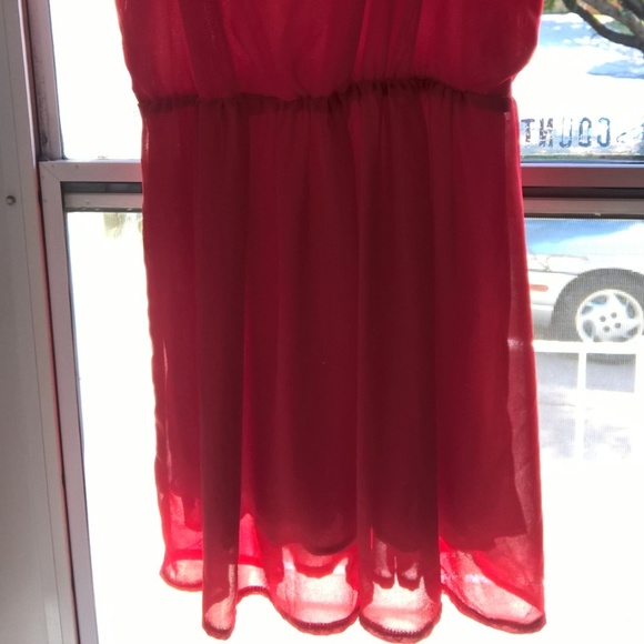 Red Dress - Picture 2 of 2